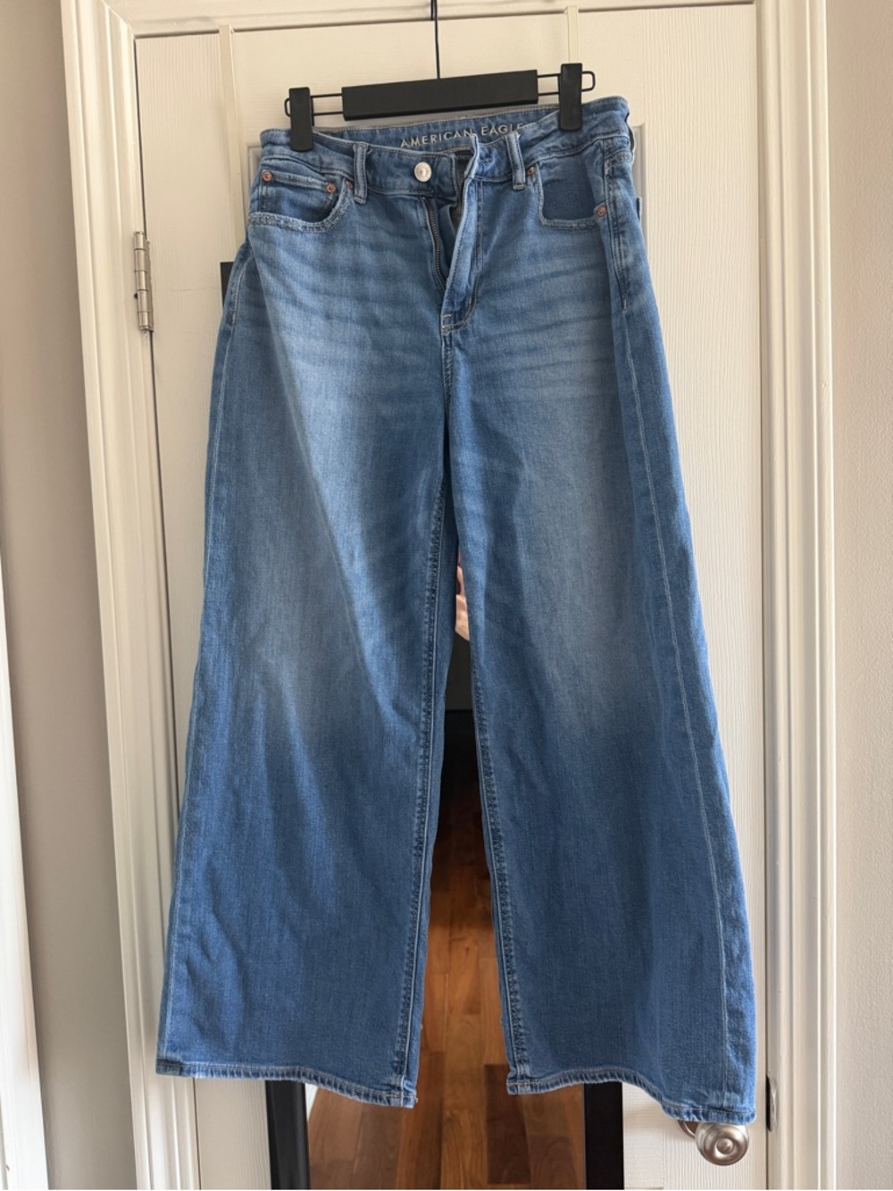 American Eagle Dreamy Drape Stretch Super High-waisted Baggy Wide Leg Jeans